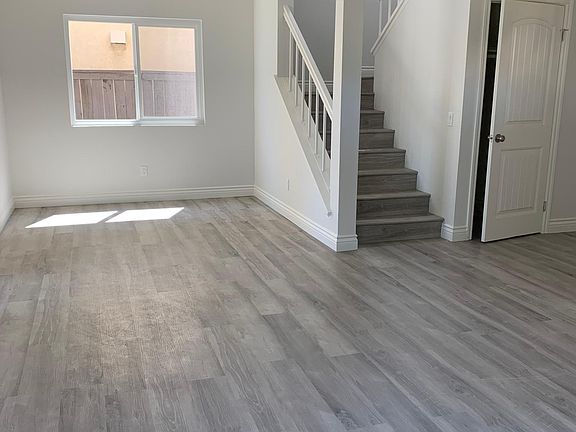 3rd image of 13043 Glen Ct