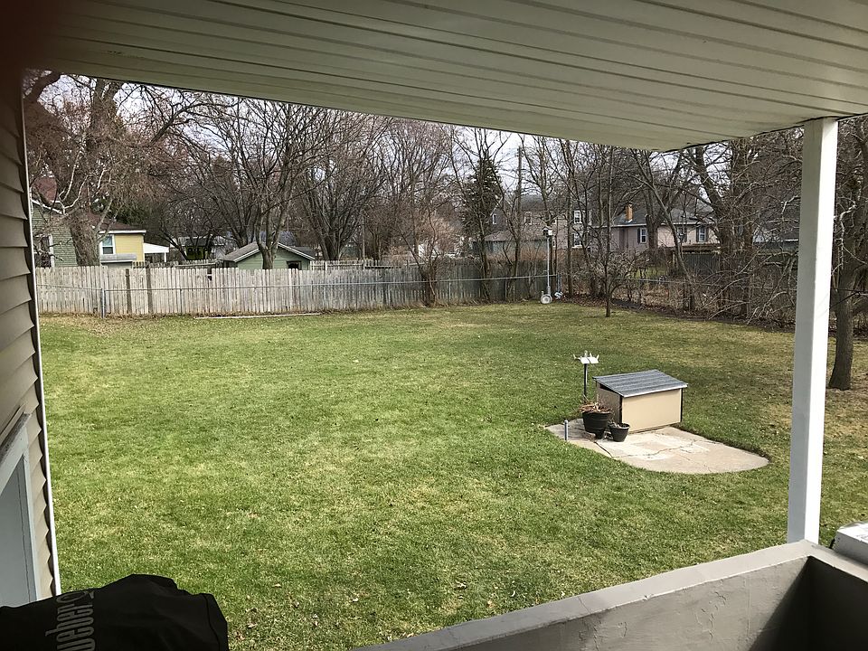 2nd image of 1202 Franklin Ave