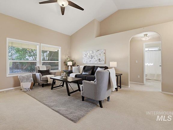 5th image of 2100 E Harbour Grove Dr
