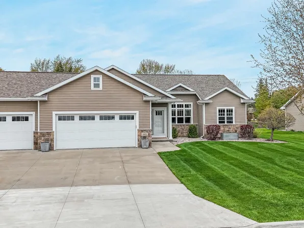 1465 Amendment Dr, Neenah, WI 54956
