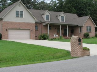 487 Courtney Ann Dr, McMinnville, TN 37110