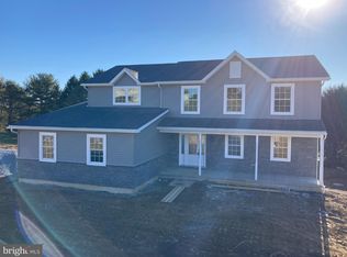 321 Trolley Ct, Mohrsville, PA 19541