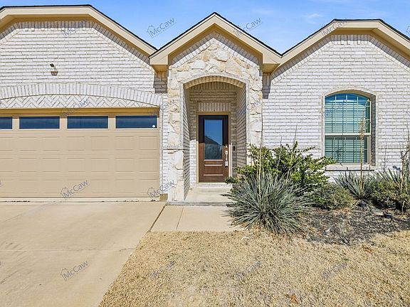 2nd image of 2528 Starwater Dr