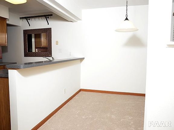 4th image of 6015 N Bent Oak Ln