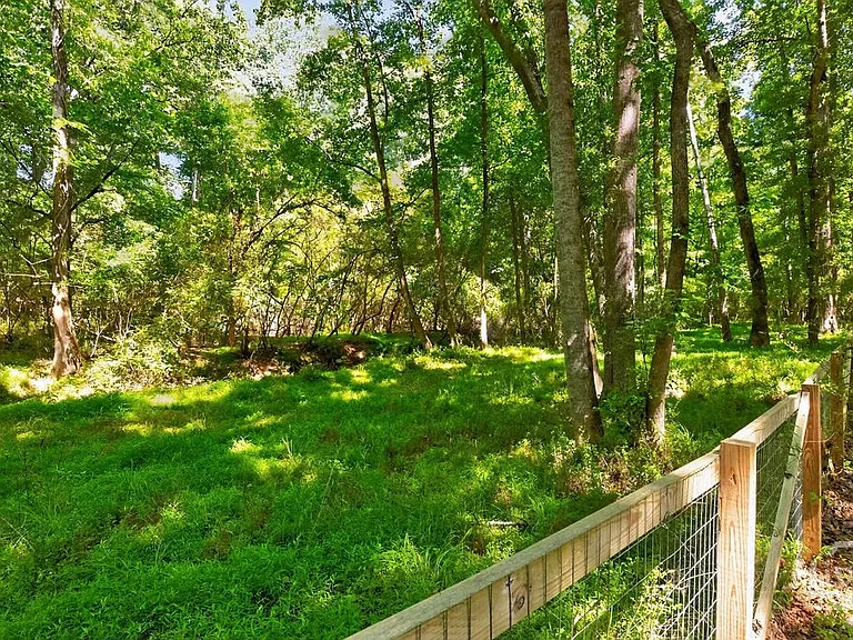 354 E Creek Bnd — Photo 55