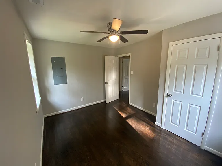1420 Rose Ann Ln #1 — Photo 16
