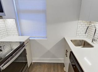 20 Queensberry St APT 14, Boston, MA 02215