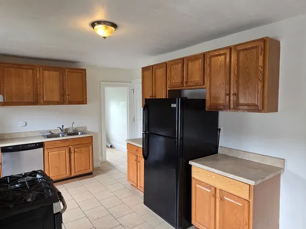 479 Broad St #3, Hartford, CT 06106