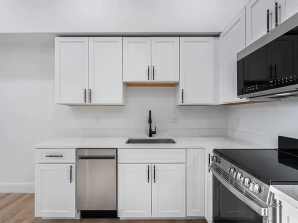 536 Broadway, Everett, MA