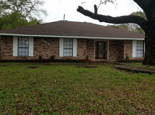 12225 Gebhart Dr, Baton Rouge, LA 70816