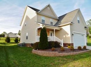 717 Black Angus Dr, Haw River, NC 27258