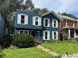 907 Prendergast Ave, Jamestown, NY 14701