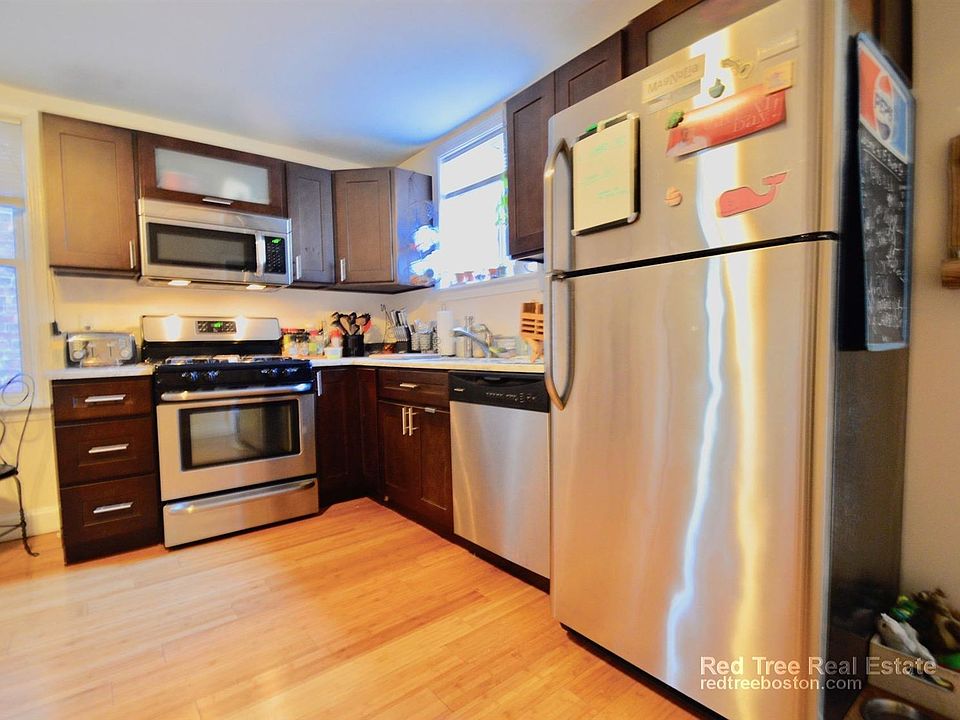 15 Havre St. #1 Boston - East Boston Shared Unit Photo 3