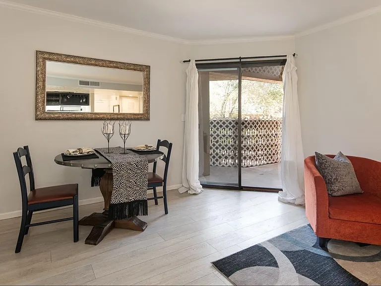 3095 Lakeside Dr #107 — Photo 9