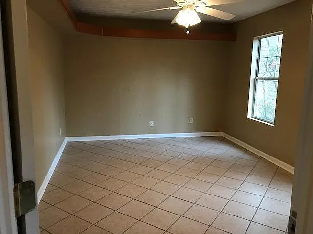 2989 Garland Dr SW — Photo 11