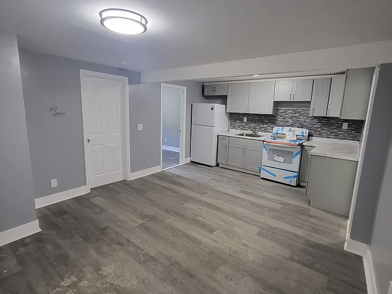80 Glenwood Ave — Photo 7