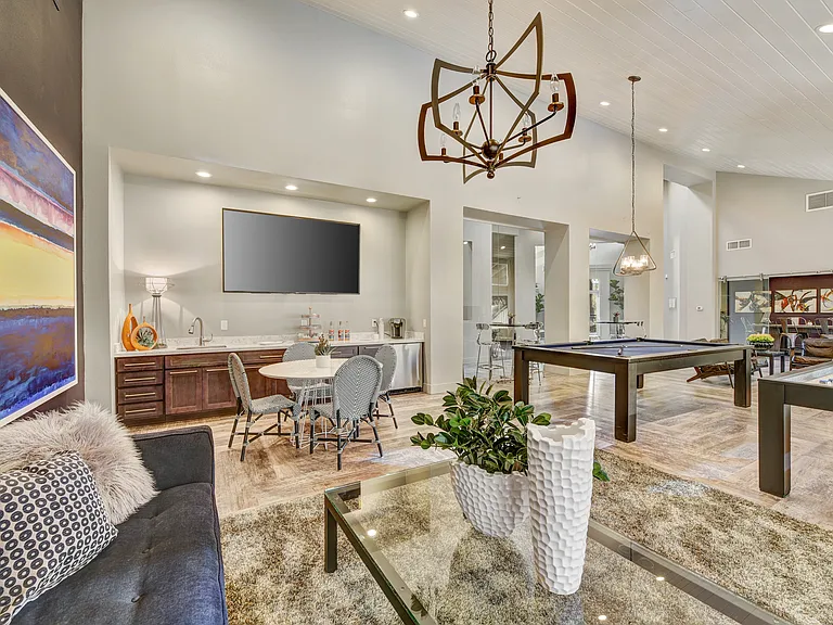 Park Pointe — Photo 2