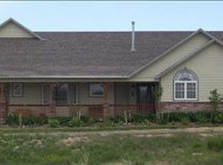 1555 Barberry Ridge Rd, Cheyenne, WY 82009