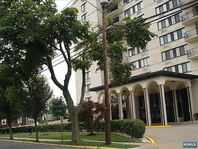 1st image of 1590 Anderson Ave APT 7C