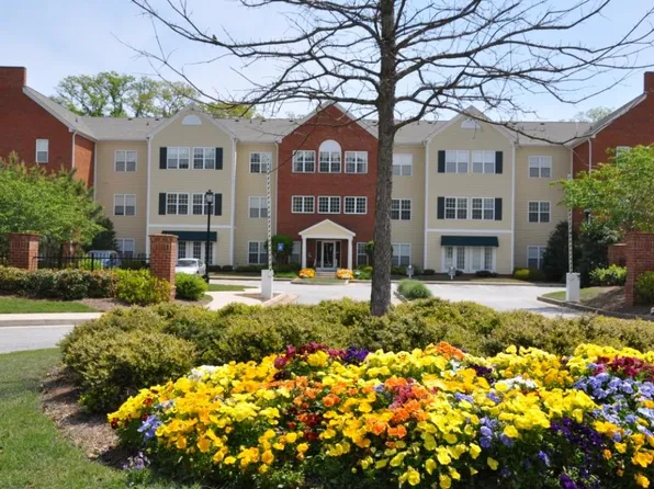 3302 Dogwood Dr Unit 124, Hapeville, GA 30354