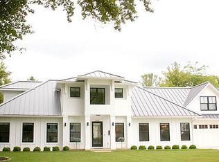 2400 Onandaga Dr, Columbus, OH
