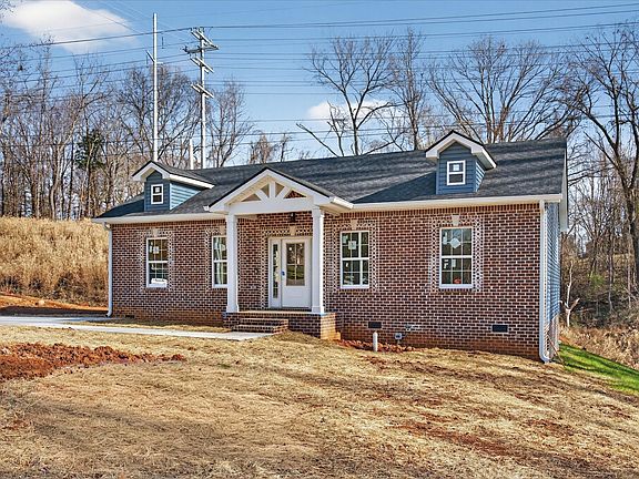 4th image of 613 Hill Rd