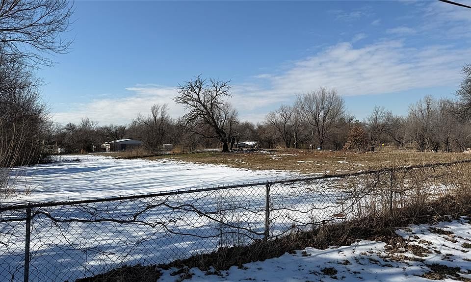 1st image of 1915 N Avery Ave Lot 87-88