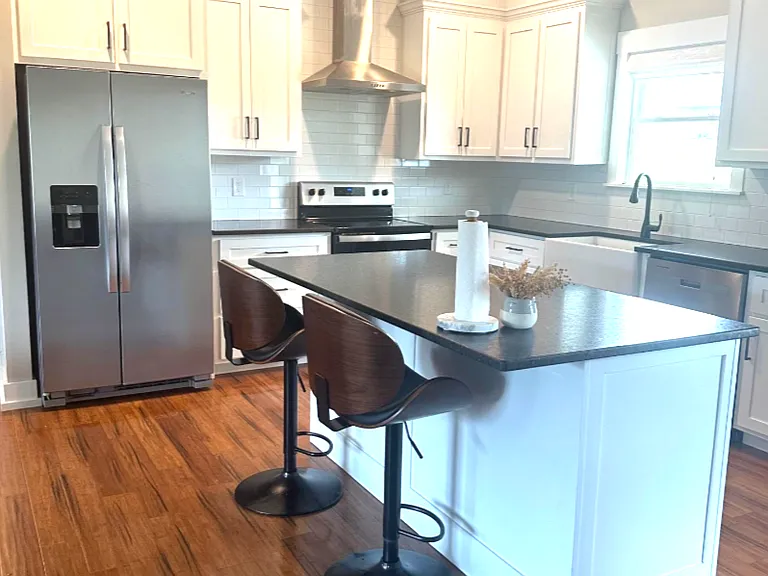 46 Sunset Dr — Photo 3