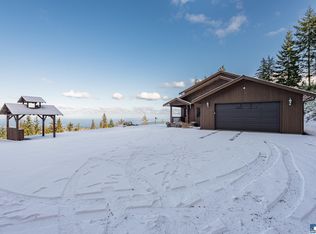 865 Broadview Dr, Sequim, WA 98382