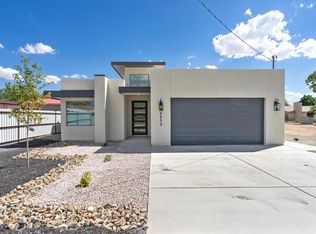 2230-2 Hooper Rd SW, Albuquerque, NM 87105