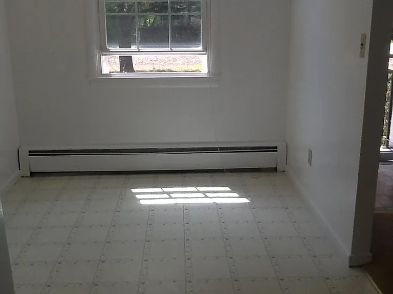 93 Woodin Rd — Photo 10