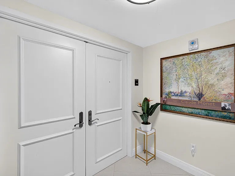 101 S Fort Lauderdale Beach Blvd #1606 — Photo 28