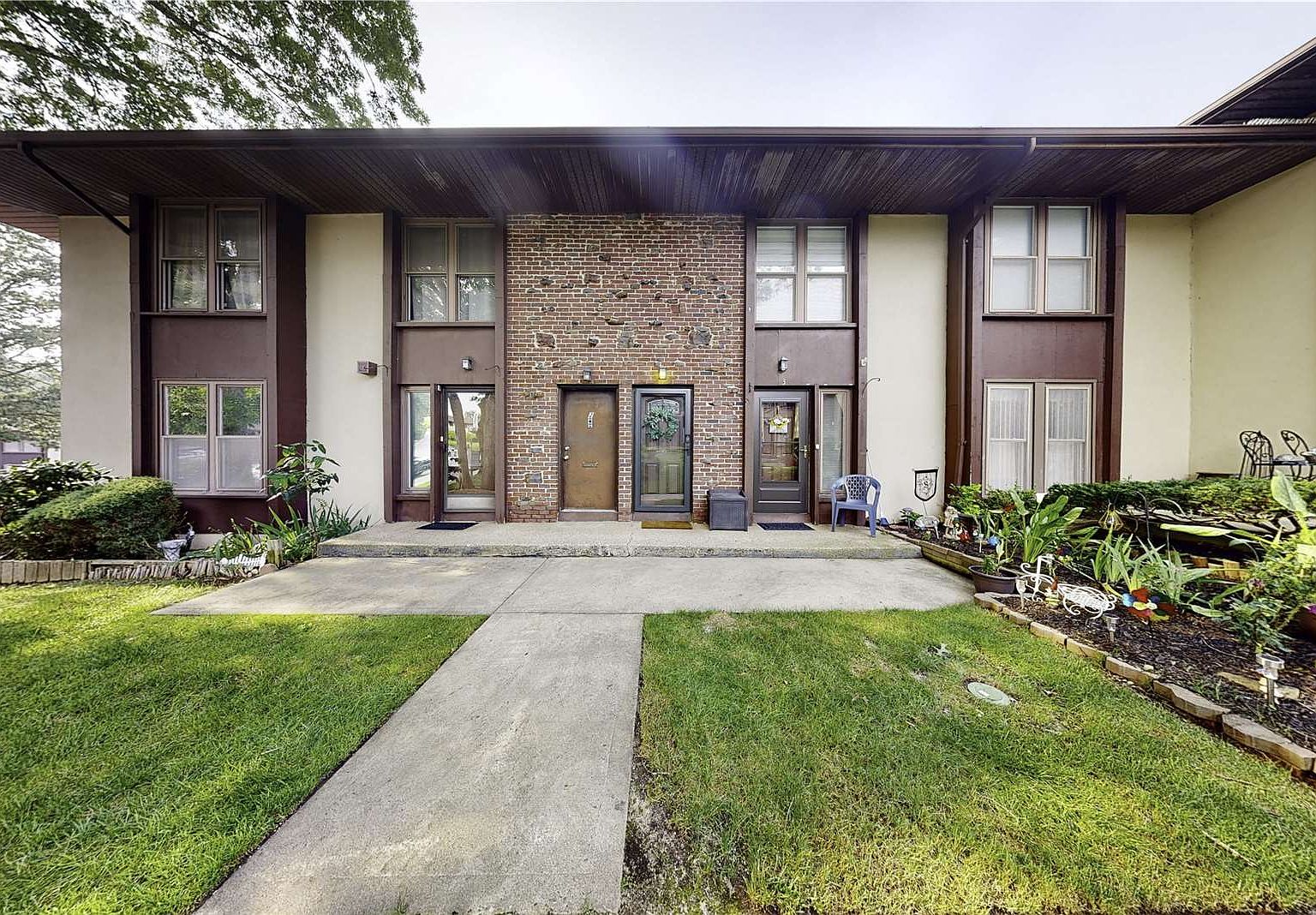 4 fir unit 4 selden ny 11784 zillow