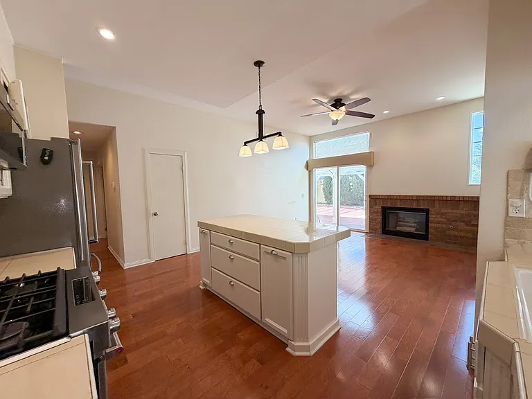 1732 Sea Pines Rd — Photo 23