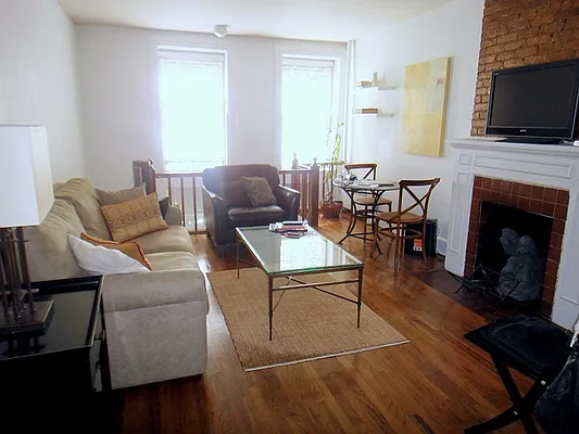 Rented by Balass Ralph, LREB | media 19