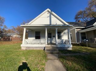 415 Sager St, Danville, IL 61832