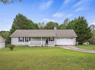 313 Hawthorne Dr, Cleveland, GA 30528