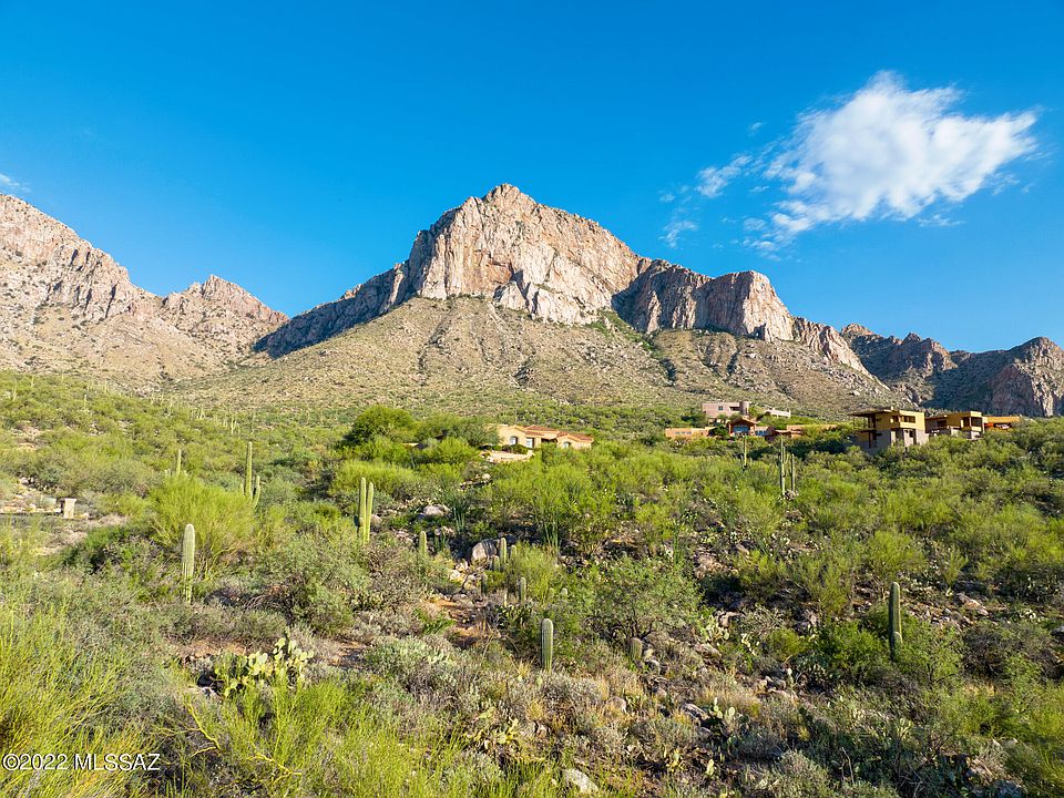 1st image of 1790 E Calle Del Vaso