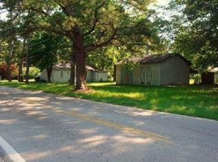 2884 Virginia Dr, Macon, GA