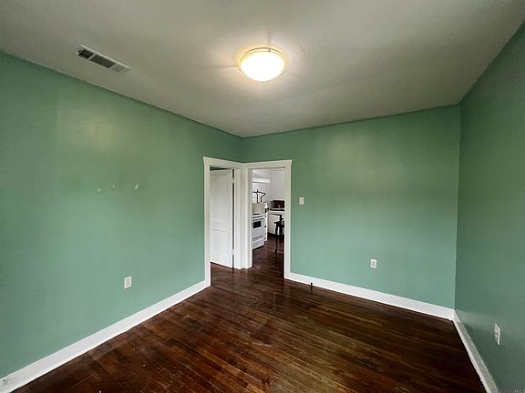 2nd image of 332 Gebelin St #332
