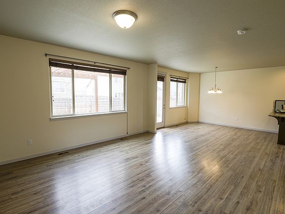 2nd image of 454 Pioneer Ln