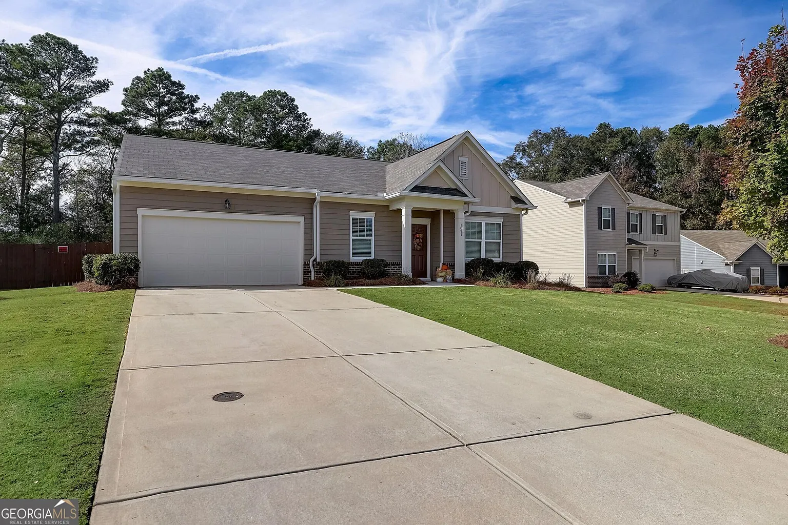 1071 Coldwater Dr photo 1