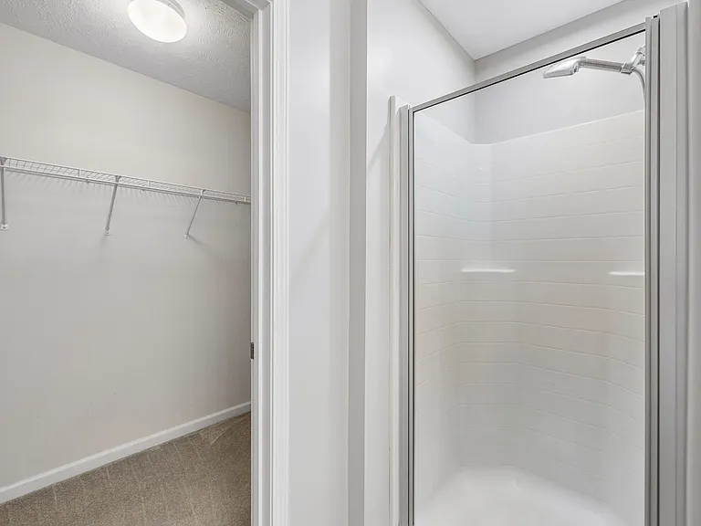 1424 Beech Grove Way — Photo 15