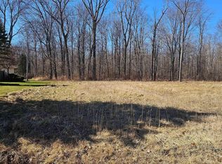 5843 San Juan Dr, Fort Gratiot, MI 48059