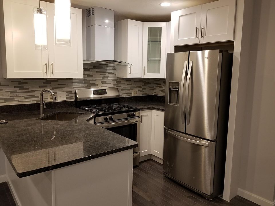 1st image of 58 Quincy St #1R