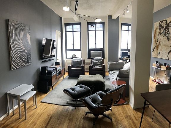 3rd image of 239 Park Ave S APT A