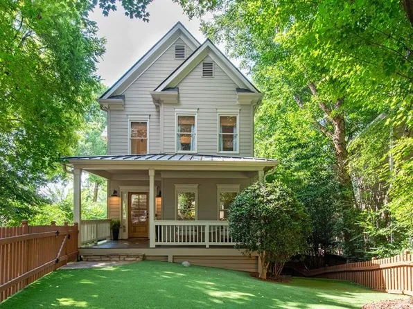 1064 Davis Cir NW, Atlanta, GA 30318