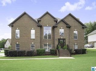 300 Savannah Cir, Calera, AL 35040