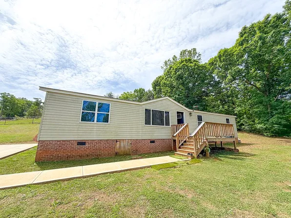 3533 Geer Hwy, Marietta, SC 29661