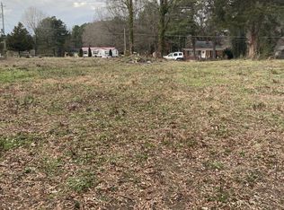 1 Warrenton Rd #1, Henderson, NC 27537